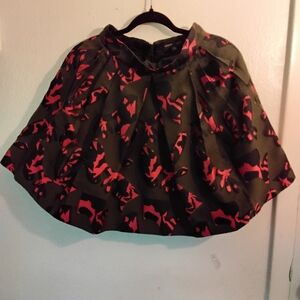 Banana Republic Pleated Skirt Size 0 | Bold Abtract Print | High-waisted chik